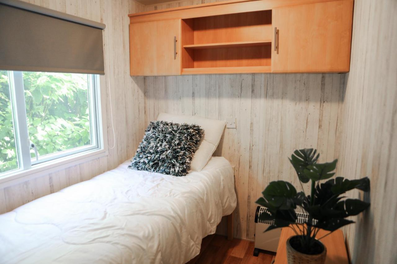 Chalet Op 5* Camping De Paardekreek Kortgene Εξωτερικό φωτογραφία